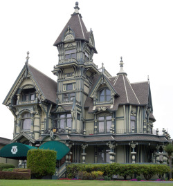 dartranna-alurath:  theblacklacedandy:  uggly:  Carson Mansion- Eureka, California The mansion is a mix of every major style of Victorian Architecture, including but not limited to the following styles: Eastlake, Italianate, Queen Anne (primary), and