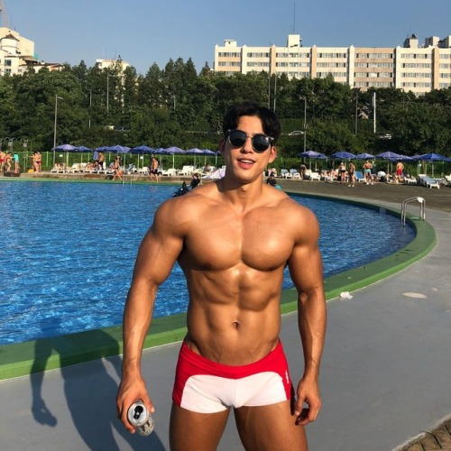 shreddedobsession: Aesthetic hyung at the porn pictures