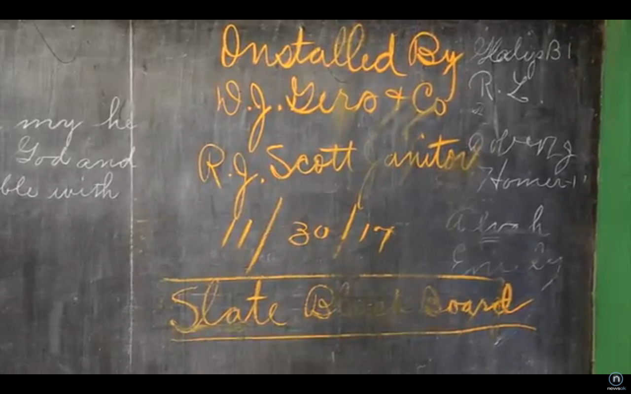 100-Year-Old Chalkboards, With Drawings Still Intact, Discovered in  Oklahoma School, Smart News