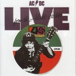 Passei o dia no aeroporto ouvindo ac/dc e porra esse disco parece que cê ta num bar com o eles tocando para você. ~Timbragem perfeita. AC/DC - Live from Atlantic Studios.