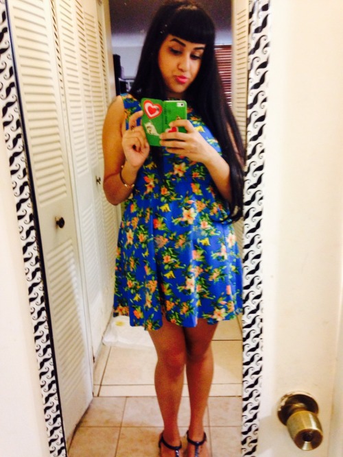 killerkurves:  bigeyedbabygirl666:  New dress ^.^ 
