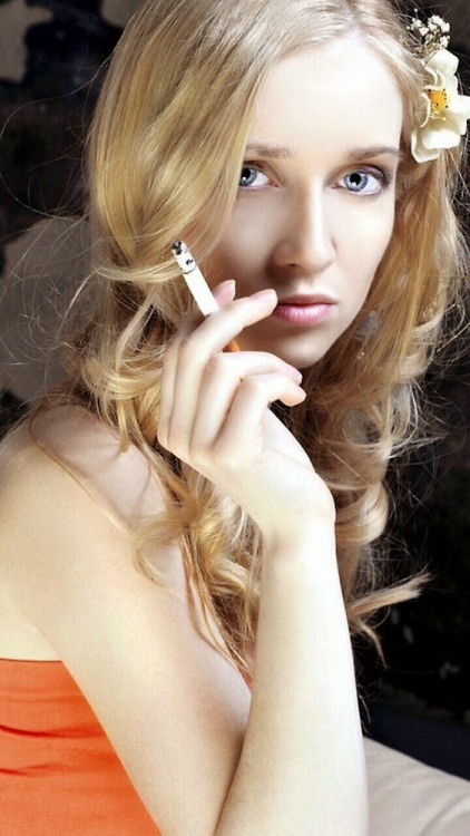 pretendtoswallow: pretendtoswallow