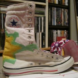 kellysue:  donttouchlola:  I made Captain Marvel Converse shoes for the Carol Corps Celebration of Flight (ie the Superhero Airplane Cocktail Party) at ECCC.  It wasn’t hard but it was very time consuming, so I’m pretty proud of how they turned out.