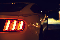 ford-mustang-generation:   	Ford Mustang