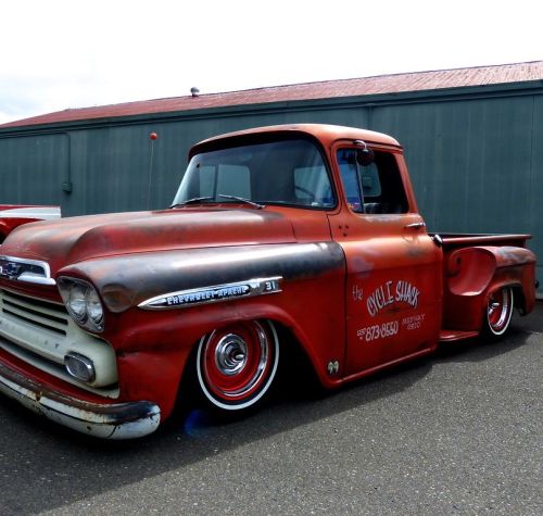 Pin Ups, Rat Rods and Hot Rodz