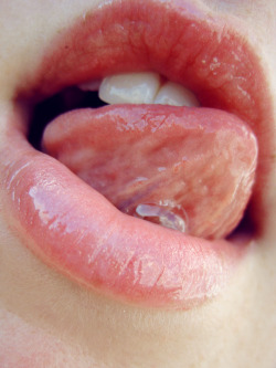 feckerotica:   Some of the prettiest lips