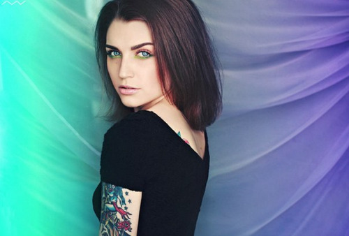 mrgnmrgn:  Russian tattooist Sasha Unisex - vyriy 