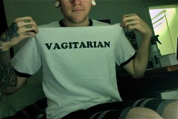 beefsquatch:  Best shirt.  hehehe I give