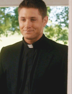 angvlicmish: Dean In Priest Outfit → 1x14 | 4x03 | 12x04 