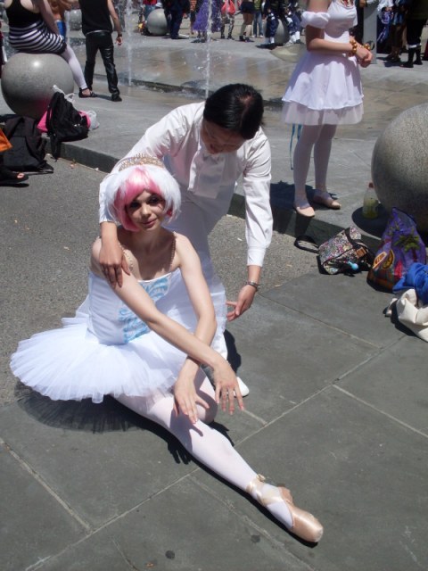 womenwhowearpantyhoseincosplay:  Part 7 of various people cosplaying as characters