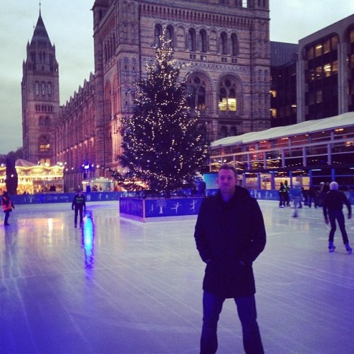 Took my bro ice skating yesterday. Hoped he’d eat shit. Turns out he’s an amazing ice skater. So verdict is = my brother can do EVERYTHING better than I can. #aintevenmadaboutit #okaymaybeimabitannoyed #goddamnitnelson (at Ice Rink Natural History...