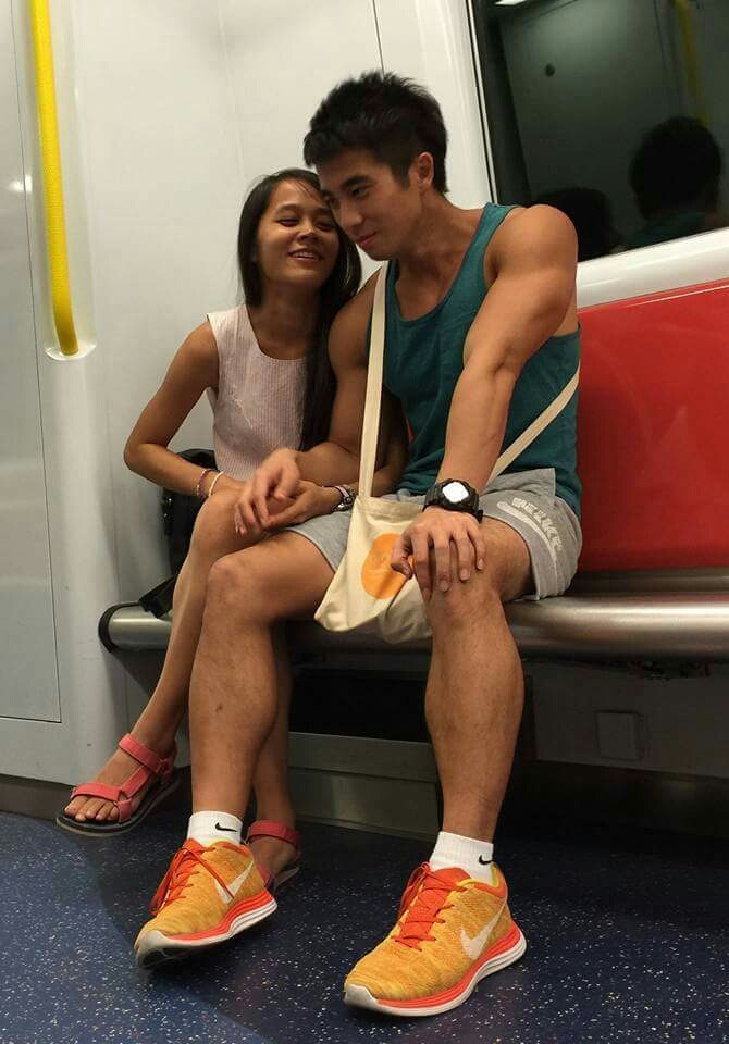 hkspycam:  fuckyeahfuckstory:  sgwildchild:  SUPER jealous!  oh wow. he doesn’t