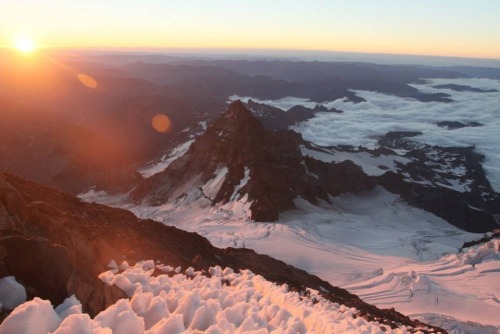 beingbeauskalley:The sunrise at 13,000’ is hard to beat. Little Tahoma at 11,000’ is dwarfed by its 