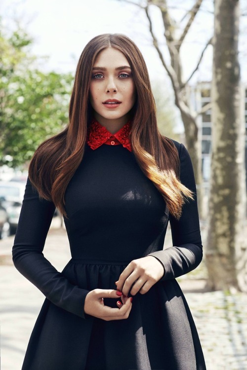 badbitchesglobal:  Elizabeth Olsen