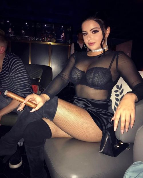 Porn photo prettymissy4u:  Ariel Winter. ♥