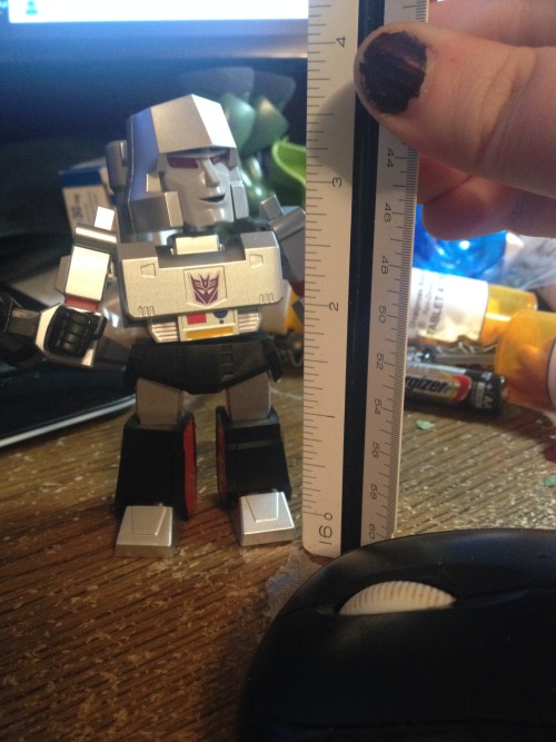 displacednoble:  ((gonna spray seal him tomorrow, the color on his torso is painted.))