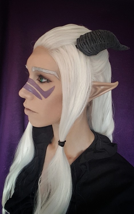 Moonshadow Elf Runaan from TheDragonPrince NetflixIch love his character design. White hair and po