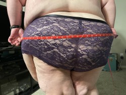 Porn photo hewholusts:cavscoutt:cavscoutt:Now this sbbw