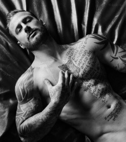 Fur, Tats, Leather and Scruff...