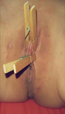 share-your-pussy:  @770701 @yummyilovethis  Submit your cunt