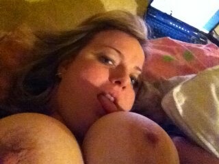 elninodesantos:  Slutwife needs to get training    Central Florida area.  Cum tribute