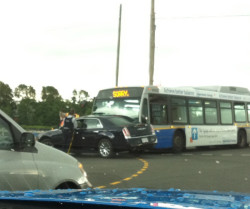 lolbabe:  raindropsfallingup:  hypertonik:  theyslayedthedragon:  Only in Canada, do the buses apologize for the accident.  laughing so fucking hard cause this is here omfg  CRYING  let’s just take a moment 