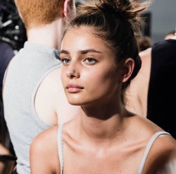 vagueism:  taylor hill