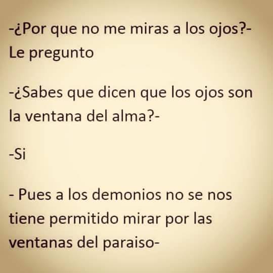 somospandaspordentroyporfuera:  -Una chica invisible. 