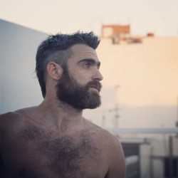 hairyhotman:  http://hairyhotman.tumblr.com/