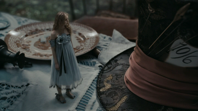 veto-power-over-clocks:concernedresidentofbakerstreet:the-alphakids-have-the-tardis:jaclcfrost: jaclcfrost:  do you know how great the dresses from the 2010 alice in wonderland movie are they’re really great  and let’s not forget the best thing the