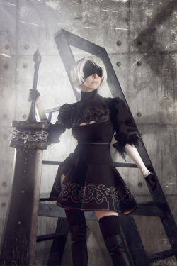 hotcosplaychicks:  NieR: Automata | 2B by