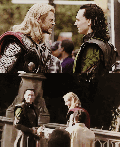 lokishield:    Favorite Celebrity Meme - 4/5 Candids   