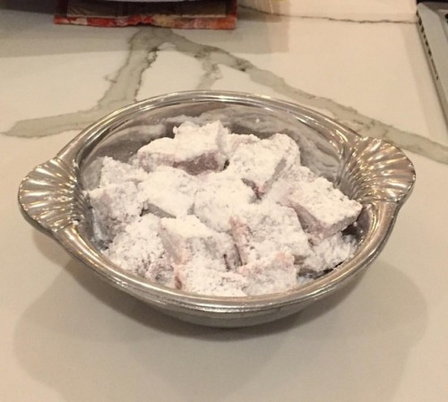 alrightanakin:strange-book-club:alrightanakin:After 11 years of wondering if Turkish Delight is good