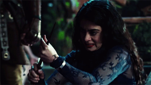 alberto-shawn:I was literally crying during this scene. It was so beautiful… Izzy didn’