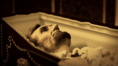 sixpenceee:  The only preserved photograph of Lincoln in death. Taken 24 April 1865, by Jeremiah Gur