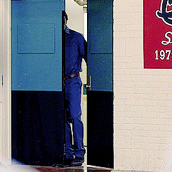 dickiebirdie37:   sam + costumes  