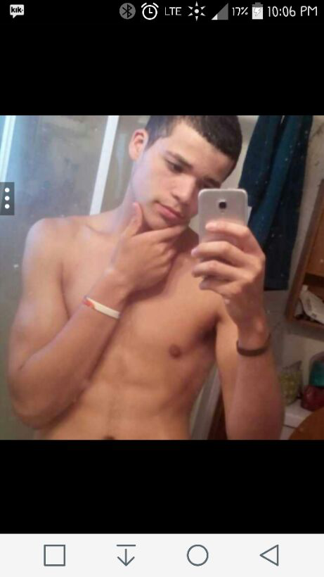nudesigot:  Deashawn thomas Fort Campbell ky Kik:deaday94