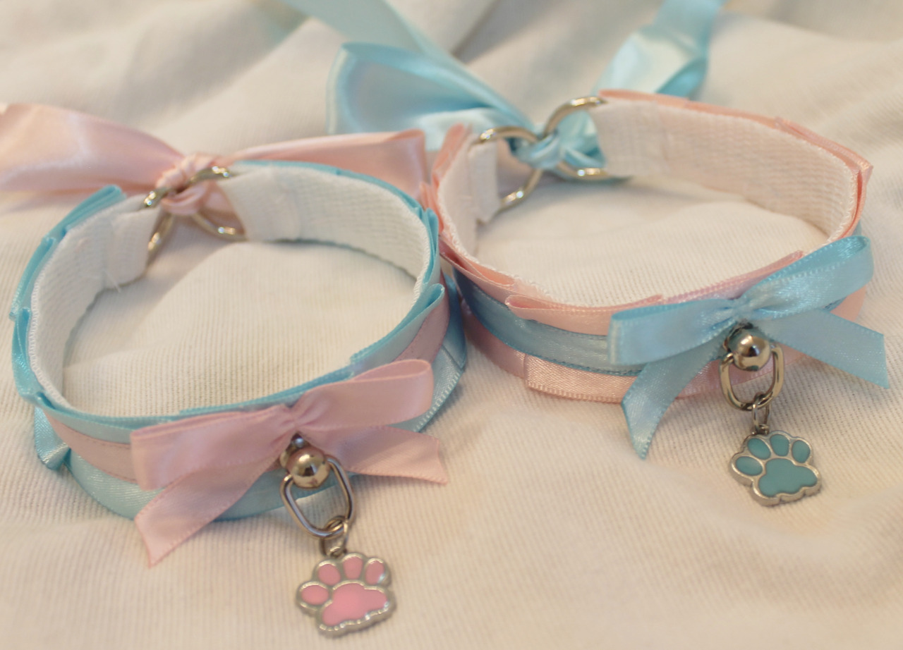 sara-meow:  Also cotton candy collars :3 Will be in shop later &lt;3