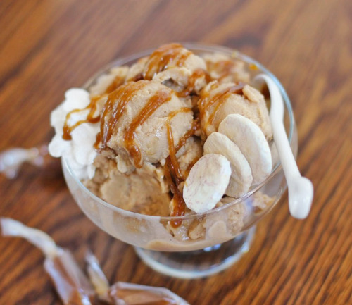 im-horngry:  Vegan Ice Cream - As Requested!Banana Foster Caramel Ice Cream!