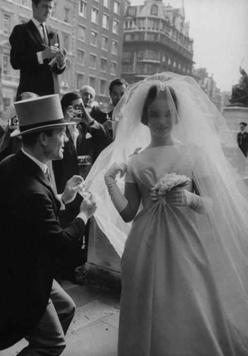 Henrietta Tiarks, Duchess of Bedford in her wedding dress, 20th of June 1961