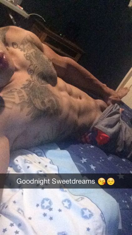 hunky-teen:  Tb