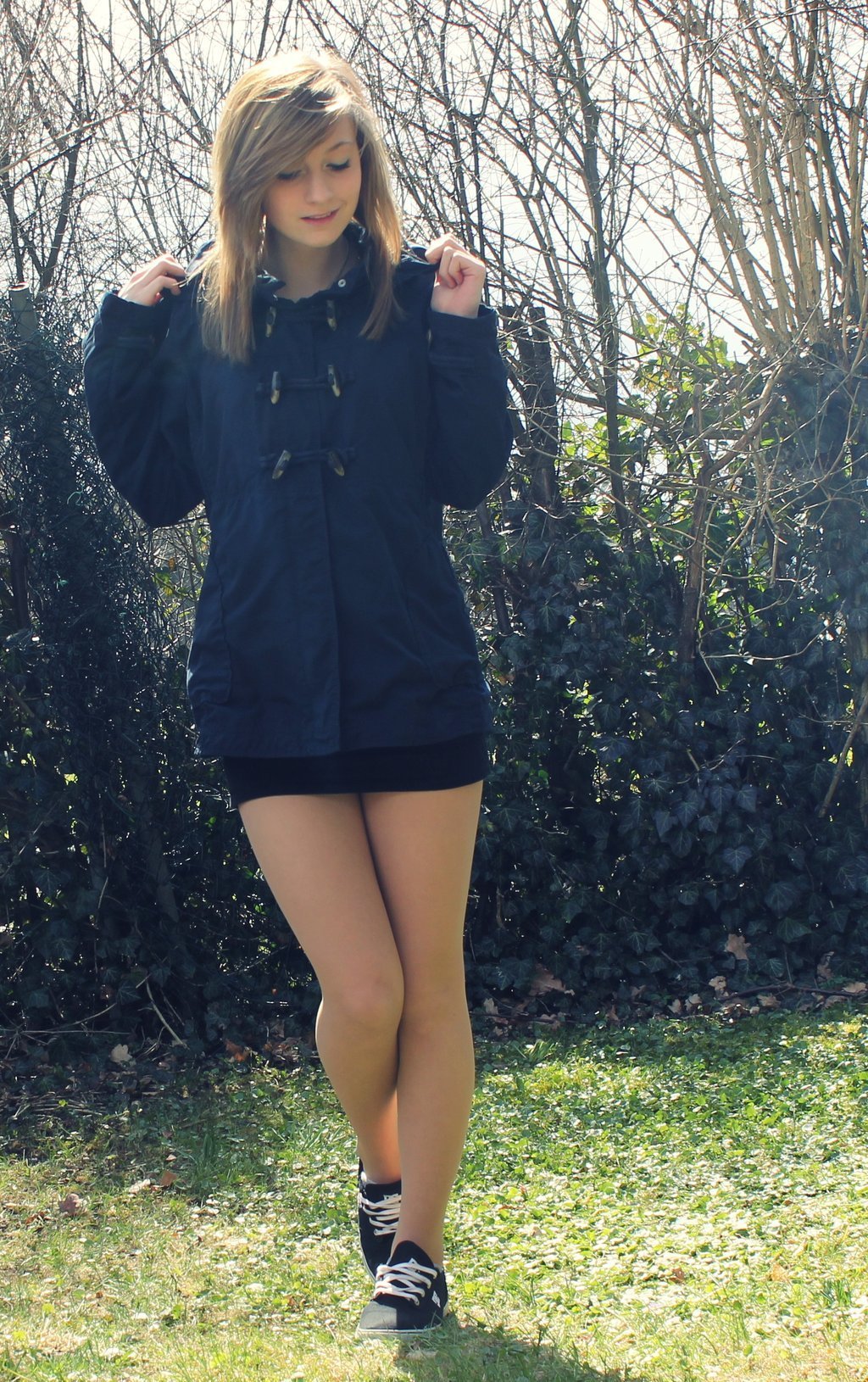 hosedlegs:  More “Misc. Pantyhose” (145 pics) on Hosed Legs: http://wp.me/p4V5l-EO