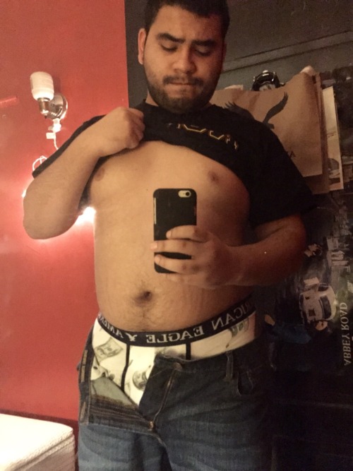 hollawithin:I also took another tummy pic because i’m bored pretty much all the time. Also money on my underwear.