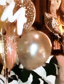 grandecurls:  Ariana @ Mac’s Birthday