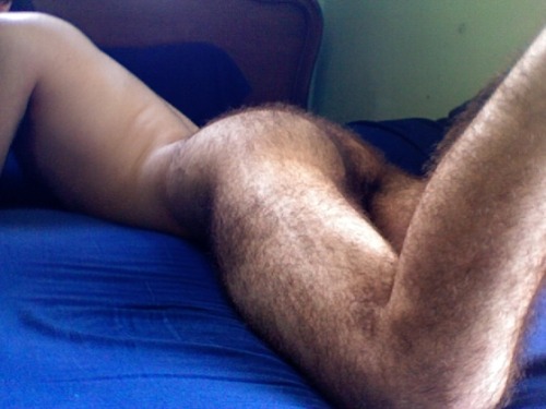 Sex Handsome, hairy, sexy body.  Great body, pictures