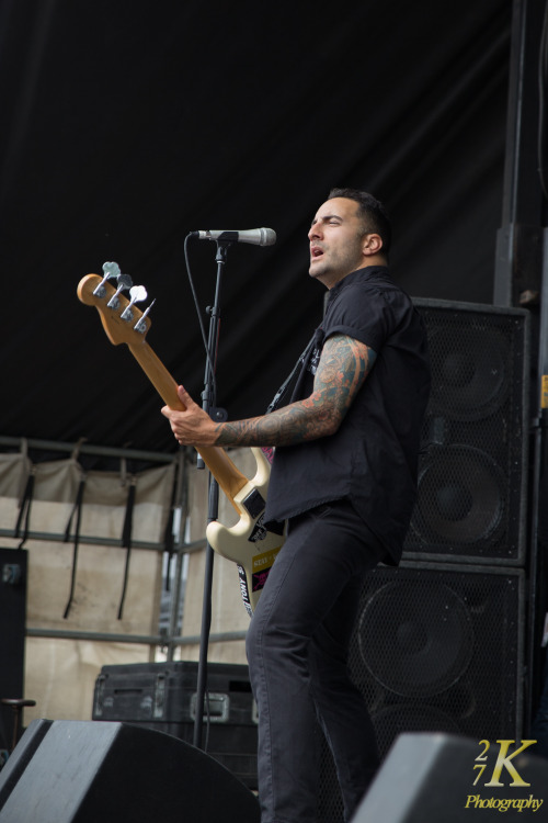 Bayside killing it at Warped Tour 2014 in Darien Lakes Performing Arts Center - Buffalo, NY on 7.8.1