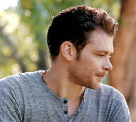 mikaelsonsource:little side glances 