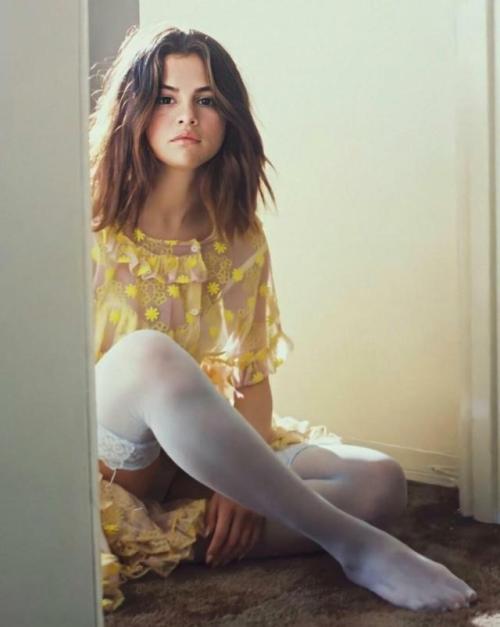 captain-kampari:  Selena Gomez