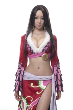 rule34andstuff:  Fictional Characters that I would “wreck”(provided they were non-fictional): Boa Hancock (One Piece). Set II.