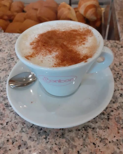 #14Dicembre2022🗓 Immancabile visita al Campo Santo ✝️ 😇 🙏 e cappuccino decaffeinato cannellato da Paul #BonBon
#buonmercoledi❤️
Stamane sul presto …
https://www.instagram.com/p/CmJPHu8tZrQ/?igshid=NGJjMDIxMWI=